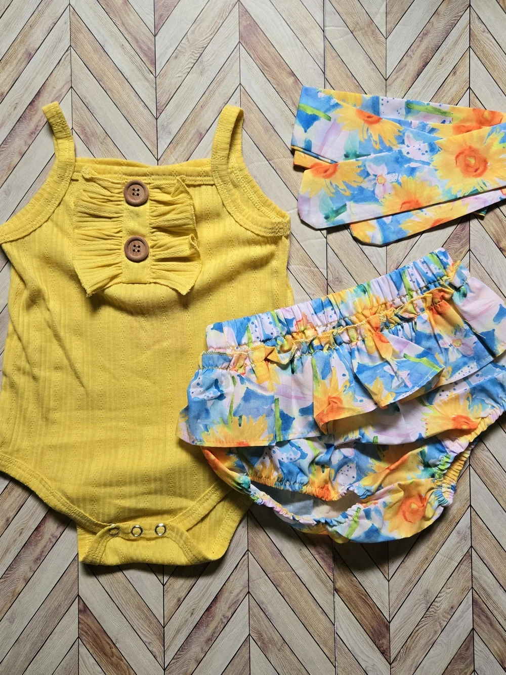 Girls Sunflower Summer Set Yellow Ribbed Bodysuit Ruffle Bloomer Outfit 9-12M